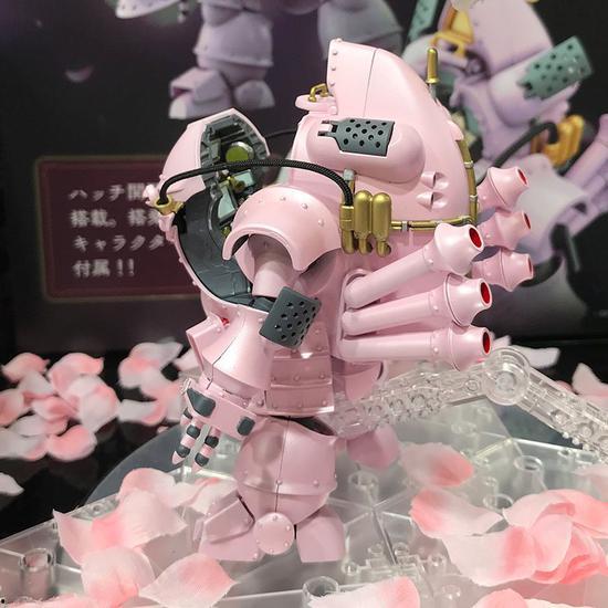 明星同款机甲手办,潮流收藏新宠，科技与艺术的完美融合